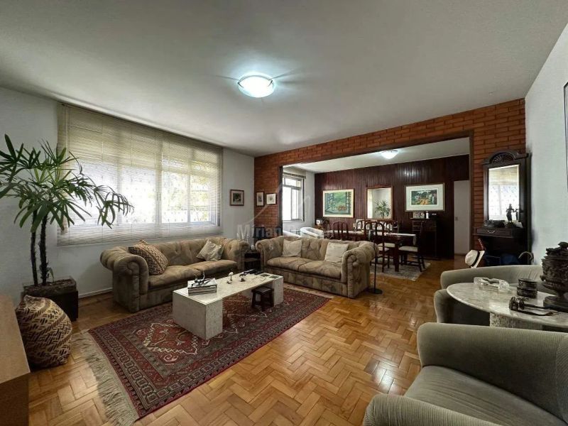 Apartamento com 4 quartos — Serra, Belo Horizonte