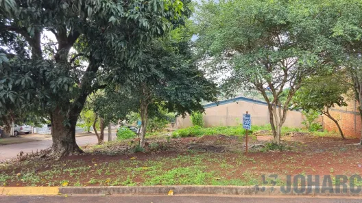 Lote/Terreno à venda, 181m² no Jardim Esperança, Apucarana