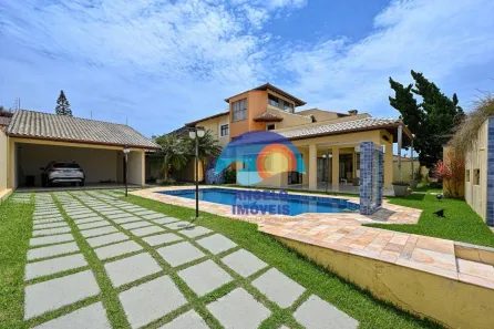 Sobrado com 4 Quartos à venda, 318m² no Jardim Imperador, Peruíbe