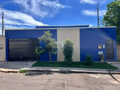 Casa com 2 Quartos à venda, 129m² no Bonjardim, Campo Grande