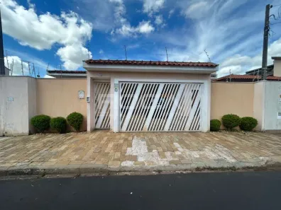 Casa com 2 Quartos à venda, 185m² no Jardim Acapulco, São Carlos