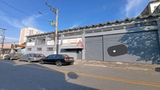 Galpão/Depósito/Armazém para alugar, 400m² no Parque Itamarati, Jacareí