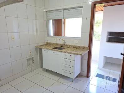 Apartamento com 2 Quartos para alugar, 65m² no Itacorubi, Florianópolis