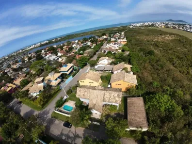 Casa com 4 Quartos à venda, 254m² no Campeche, Florianópolis