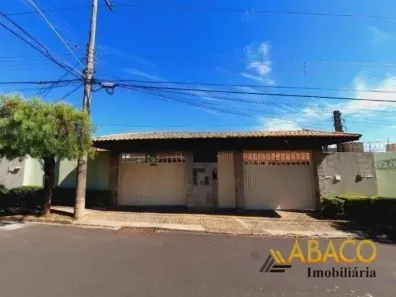 Casa com 4 Quartos à venda, 240m² no Cidade Jardim, São Carlos