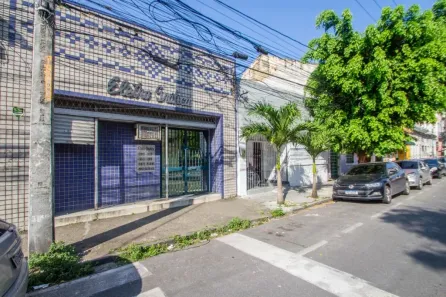 Prédio Comercial para alugar, 443m² no Boa Vista, Recife