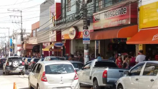 Prédio Comercial para alugar, 600m² no Centro, Itu