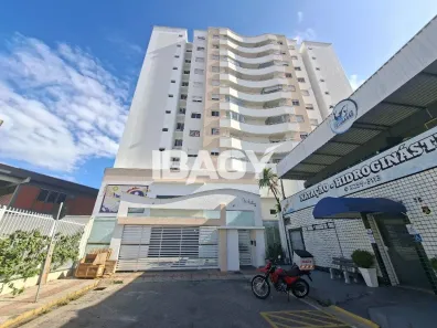 Apartamento com 2 Quartos para alugar, 64m² no Roçado, São José