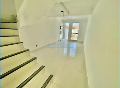 Casa com 2 Quartos à venda, 75m² no São João Batista (Venda Nova), Belo Horizonte