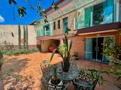 Casa com 4 Quartos à venda, 300m² no Conjunto Ademar Maldonado (Barreiro), Belo Horizonte