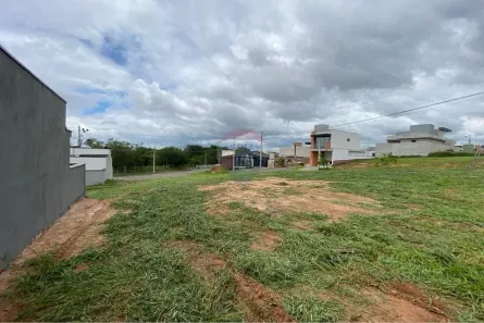 Lote/Terreno à venda, 200m² no Morro Vermelho, Mogi Mirim