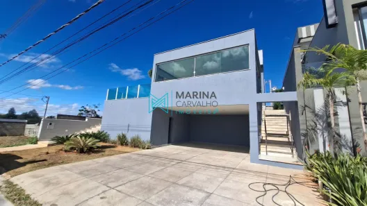 Casa de Condomínio com 4 Quartos para alugar, 400m² no Residencial Park I, Vespasiano