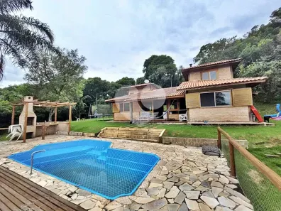 Casa com 3 Quartos à venda, 250m² no Juqueri Mirim, Mairiporã