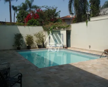 Sobrado com 4 Quartos para alugar, 390m² no Cidade Jardim, São Paulo