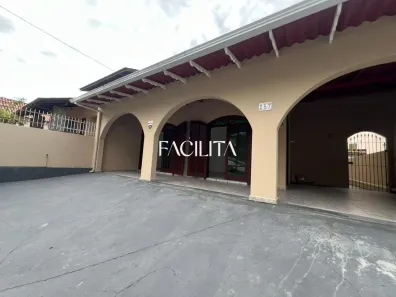 Casa com 3 Quartos para alugar, 200m² no Trindade, Florianópolis