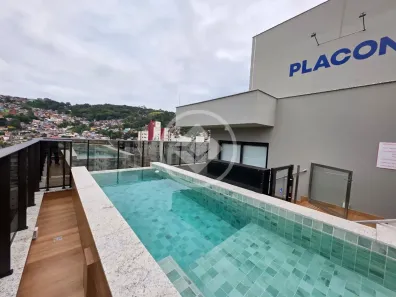 Apartamento com 2 Quartos à venda, 70m² no Centro, Florianópolis
