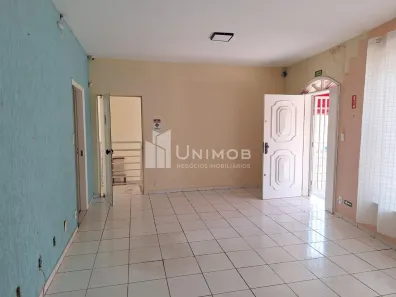 Casa com 10 Quartos para alugar, 237m² no Jardim Chapadão, Campinas