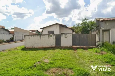 Casa com 3 Quartos para alugar, 59m² no Conjunto Guanabara, Uberaba