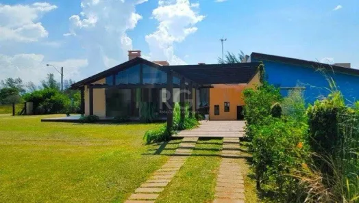 Casa com 3 Quartos à venda, 720m² no Paraíso, Torres