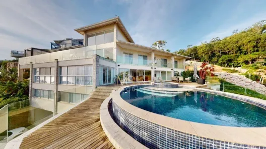 Casa de Condomínio com 4 Quartos à venda, 1228m² no Cacupé, Florianópolis
