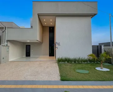 Casa de Condomínio com 3 Quartos à venda, 202m² no Jardins Nápoles, Senador Canedo