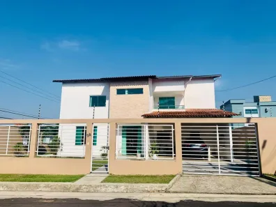 Casa de Condomínio com 5 Quartos para alugar, 400m² no Ponta Negra, Manaus