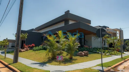 Casa de Condomínio com 5 Quartos à venda, 350m² no Centro, Porto Rico