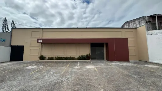 Imóvel Comercial para alugar, 580m² no Parque Manibura, Fortaleza