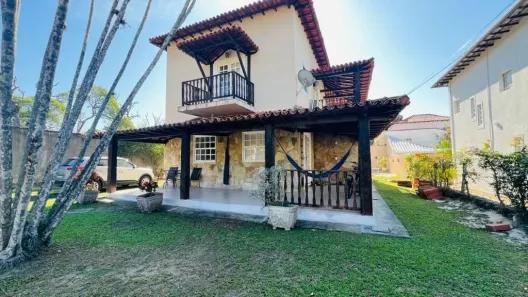 Casa de Condomínio com 3 Quartos à venda, 200m² no Bananeiras (Iguabinha), Araruama