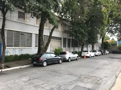 Galpão/Depósito/Armazém para venda ou aluguel, 5300m² no Lapa, São Paulo
