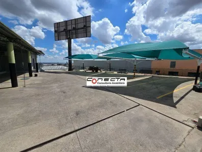Ponto Comercial para alugar, 883m² no Parque da Figueira, Campinas