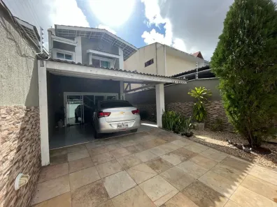 Sobrado com 4 Quartos à venda, 180m² no Engenheiro Luciano Cavalcante, Fortaleza