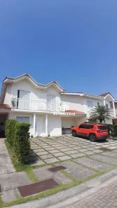 Casa de Condomínio com 3 Quartos à venda, 250m² no Arujázinho I, II e III, Arujá