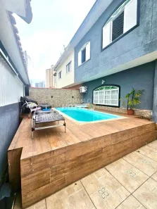 Casa com 4 Quartos para alugar, 123m² no Ocian, Praia Grande