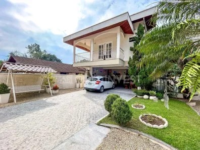 Casa com 3 Quartos à venda, 300m² no imigrantes, Guabiruba