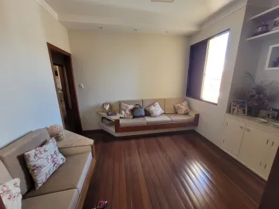 Apartamento com 3 Quartos à venda, 135m² no Lídice, Uberlândia