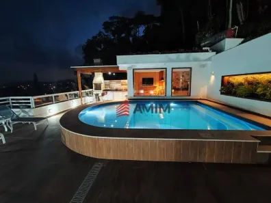 Casa de Condomínio com 6 Quartos à venda, 900m² no Itaipu, Niterói