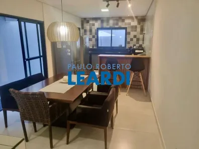 Sobrado com 3 Quartos à venda, 133m² no Santa Cândida, Vinhedo