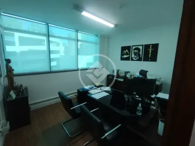Sala Comercial à venda, 85m² no Centro, São Vicente