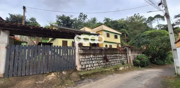 Casa com 2 Quartos para alugar, 80m² no Penedo, Itatiaia