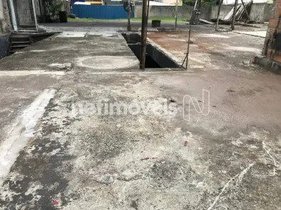 Lote/Terreno à venda, 779m² no Petrolândia, Contagem