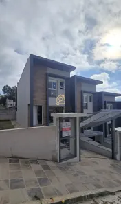 Sobrado com 3 Quartos à venda, 160m² no Santa Lúcia, Caxias do Sul