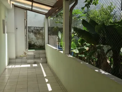 Casa com 1 Quarto para alugar, 44m² no Vila Chacrinha (Botujuru), Campo Limpo Paulista