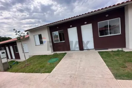 Casa com 2 Quartos para alugar, 42m² no Vila Bom Jesus, Sorocaba