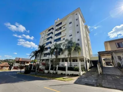 Apartamento com 3 Quartos para alugar, 100m² no Dom Feliciano, Gravataí