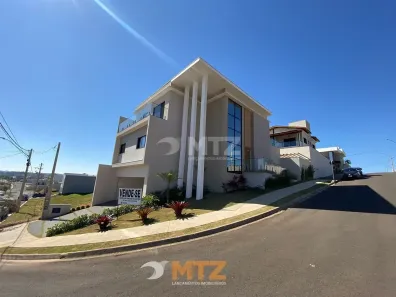 Casa de Condomínio com 4 Quartos à venda, 307m² no Parque Residencial Vinte e Quatro de Maio, Botucatu