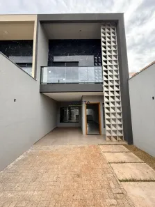 Sobrado com 3 Quartos à venda, 143m² no Gleba Simon Frazer, Londrina