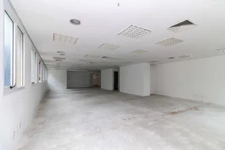 Ponto Comercial com 5 Quartos para alugar, 140m² no Indianópolis, São Paulo