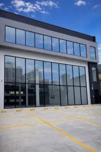 Ponto Comercial para alugar, 774m² no Vila Regente Feijó, São Paulo