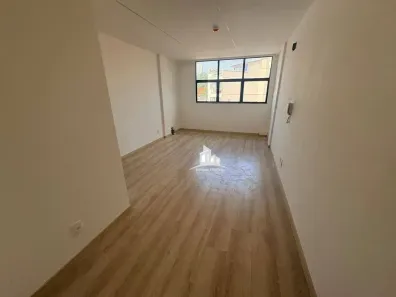 Sala Comercial à venda, 24m² no Conforto, Volta Redonda